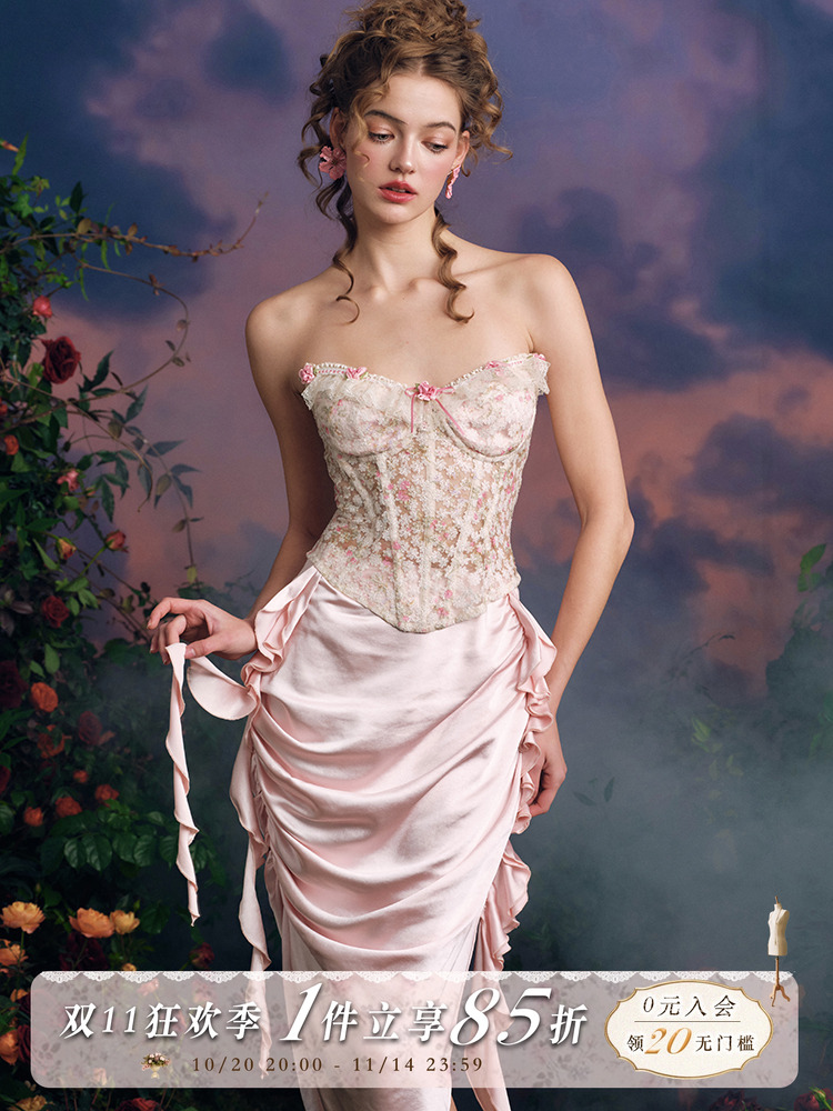 Midi Skirt Floral - LaceMade Oryginalny Projekt Bajkowy, Bogato Haftowany