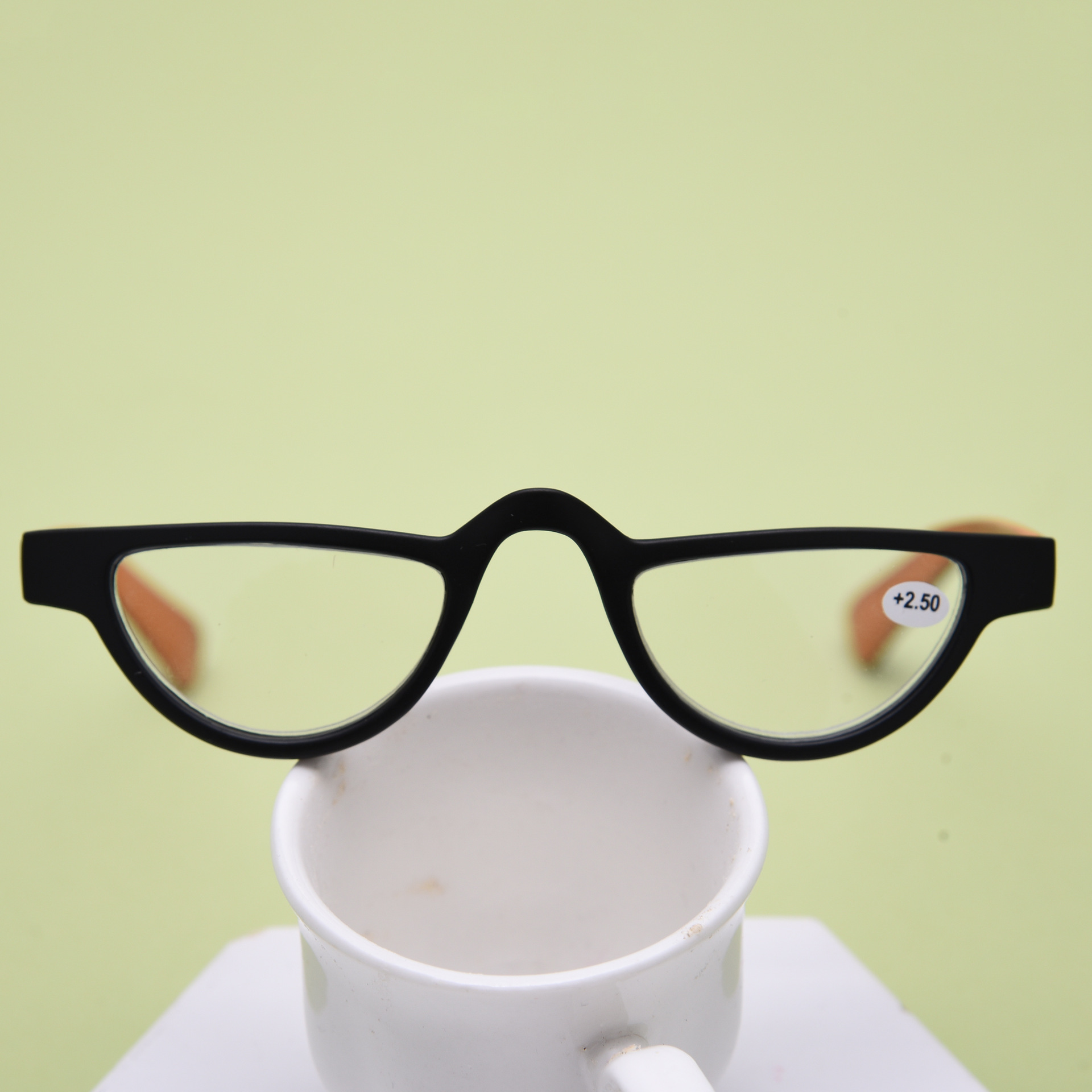 Ultralekkie półramkowe okulary – Sunglasses Cat Eye recenzja i cena